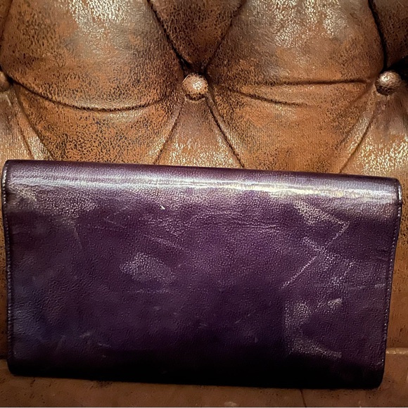 YSL Belle Du Jour clutch - Picture 7 of 8